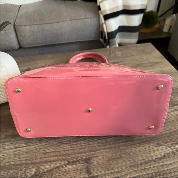Bubblegum Pink Patent Leather Arcadia Handbag - Picture 7 of 11